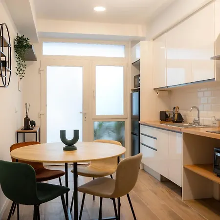 Relax Leones Walencja